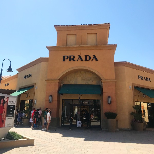 Balenciaga Shopping at Cabazon Premium Outlet 